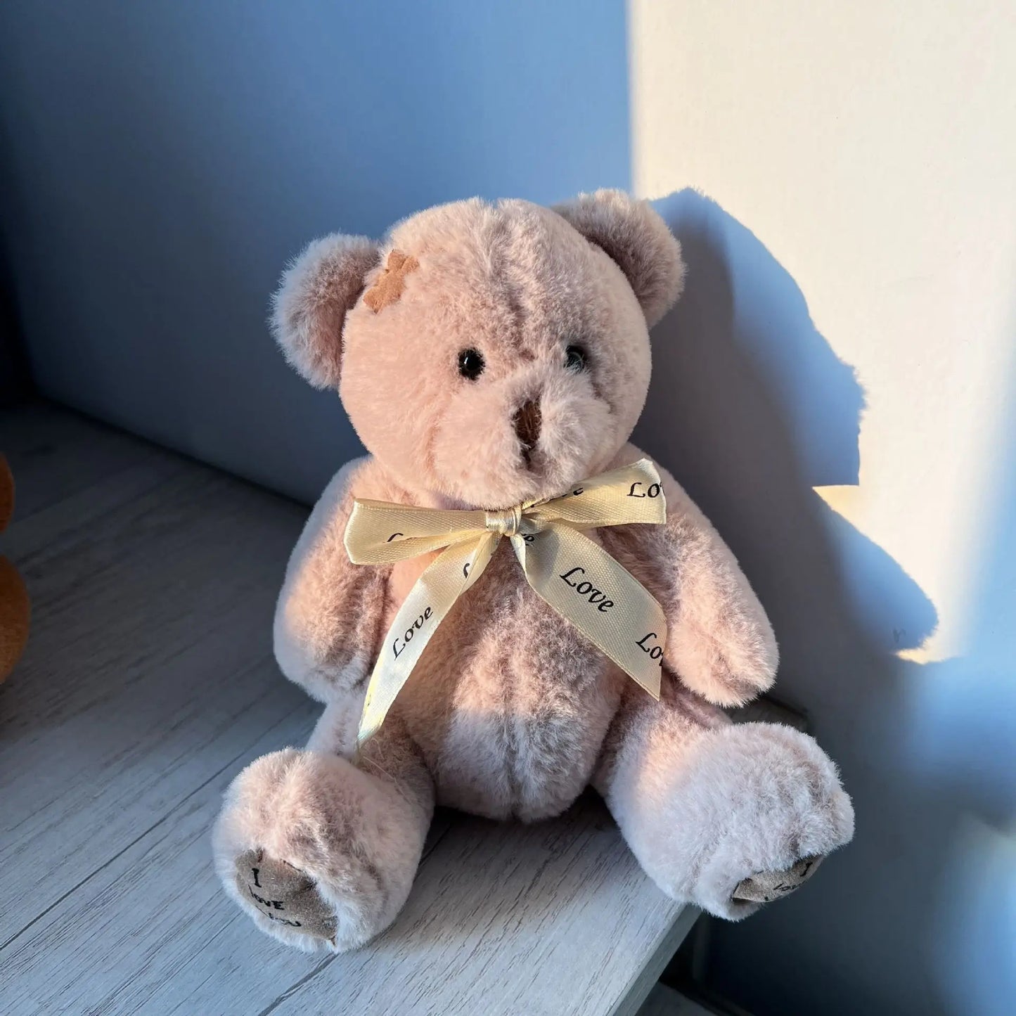 Doudou ours bébé doux avec ruban – Cadeau naissance garçon fille | Cercle Bébé